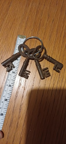 Vintage keys set - vintage,